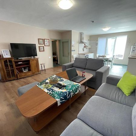 Nido Cozy 3Br Apartment Kapana Top Center بلوفديف المظهر الخارجي الصورة