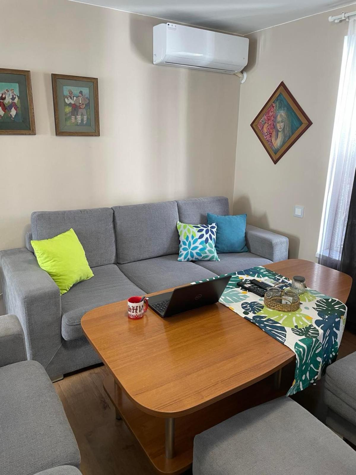 Nido Cozy 3Br Apartment Kapana Top Center بلوفديف المظهر الخارجي الصورة